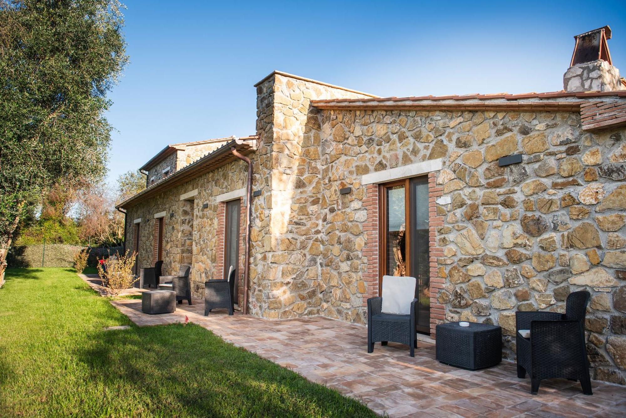 Fattoria Pianetti Guest House Manciano Luaran gambar