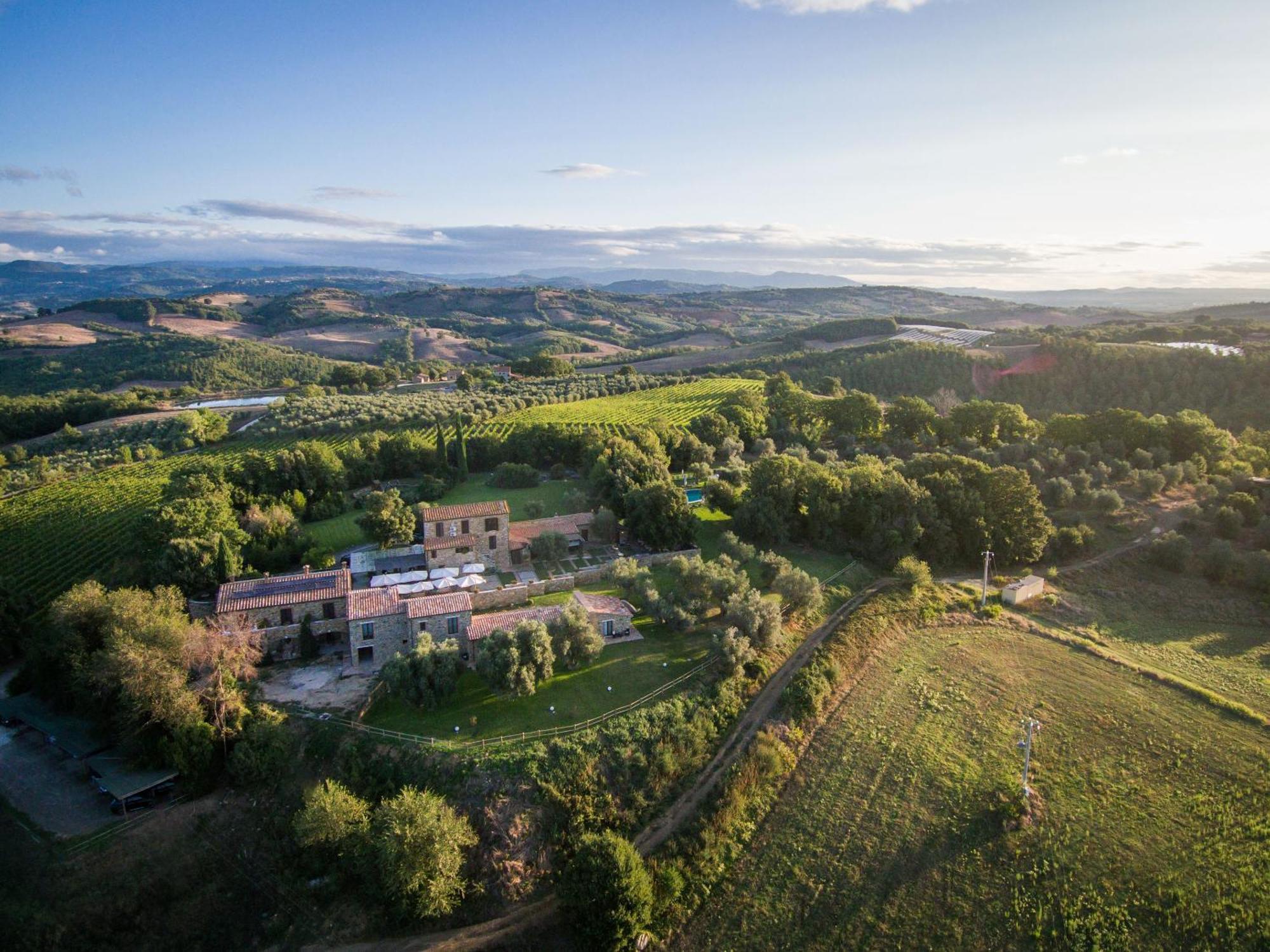 Fattoria Pianetti Guest House Manciano Luaran gambar